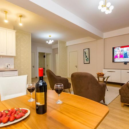 Central Comfort Place Lll Tbilisi Ngoại thất bức ảnh