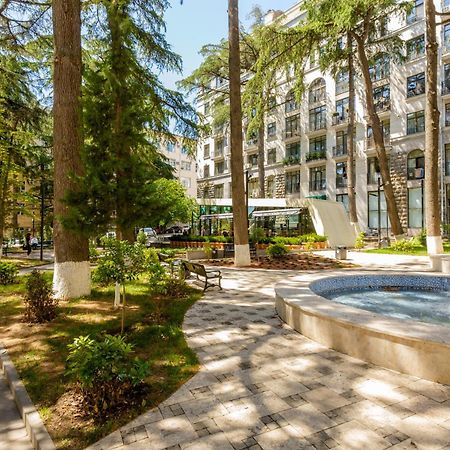 Central Comfort Place Lll Tbilisi Ngoại thất bức ảnh