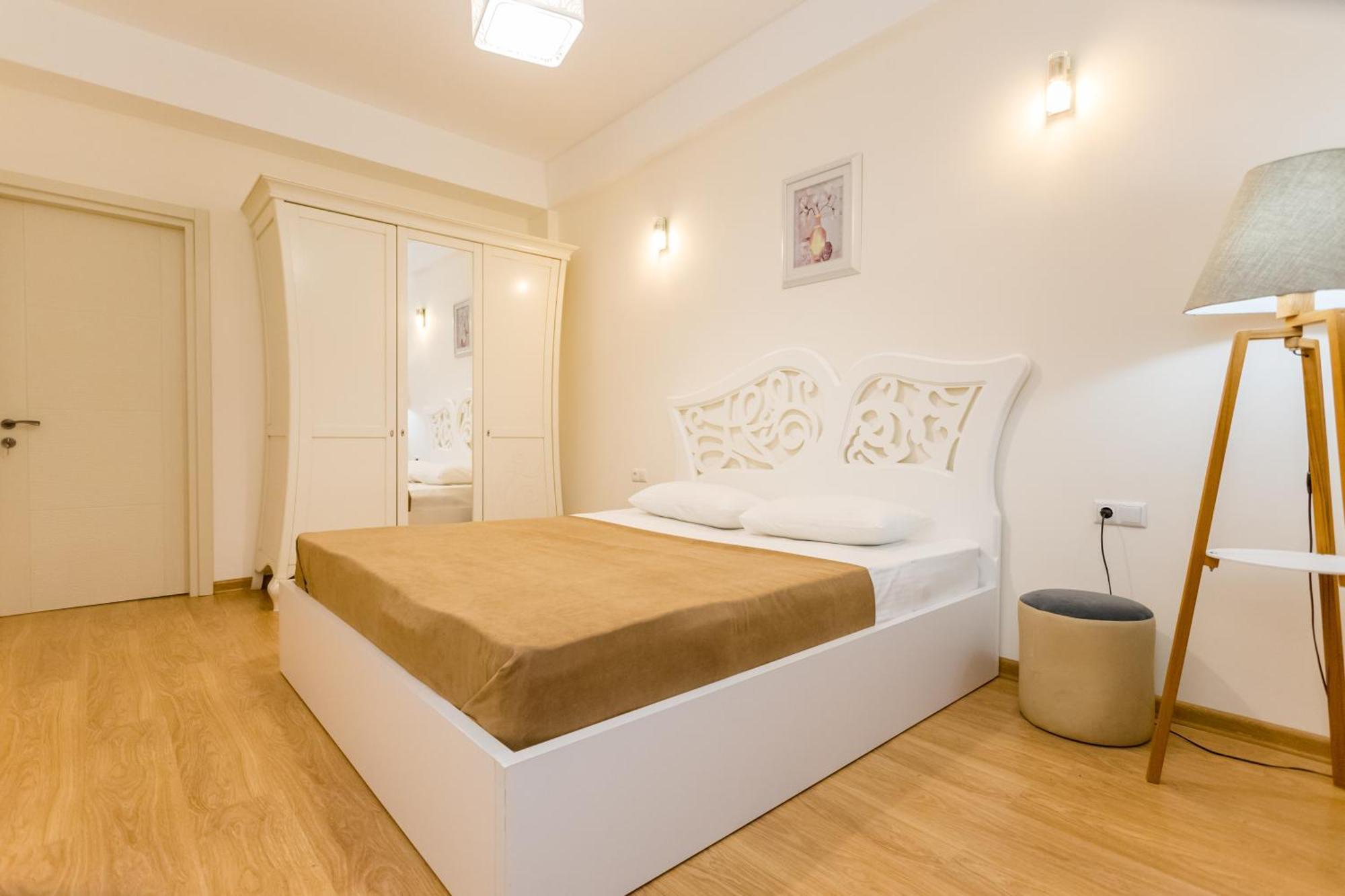 Central Comfort Place Lll Tbilisi Ngoại thất bức ảnh