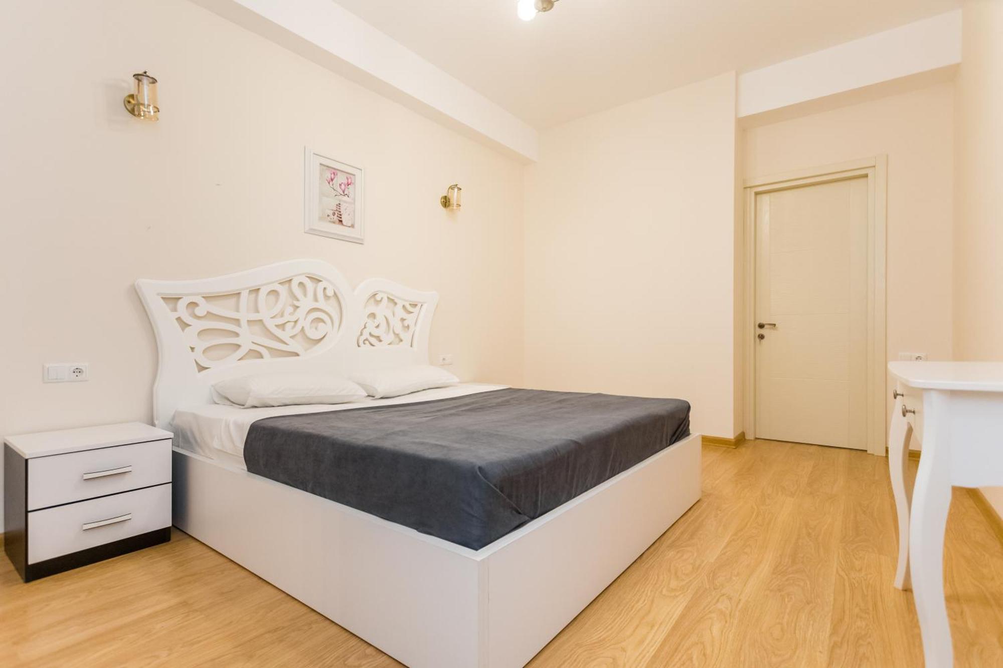 Central Comfort Place Lll Tbilisi Ngoại thất bức ảnh