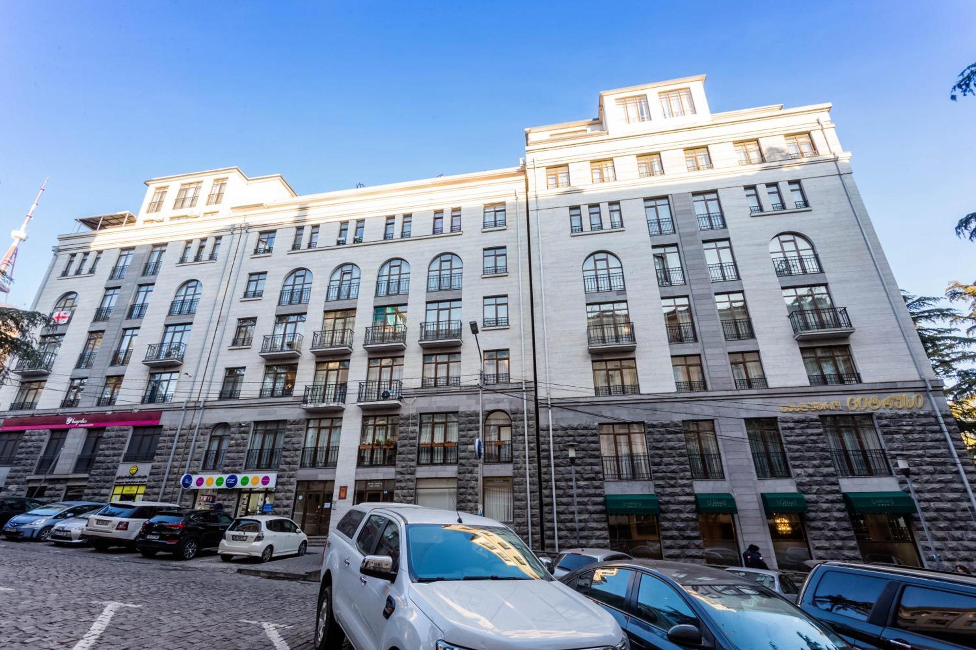 Central Comfort Place Lll Tbilisi Ngoại thất bức ảnh
